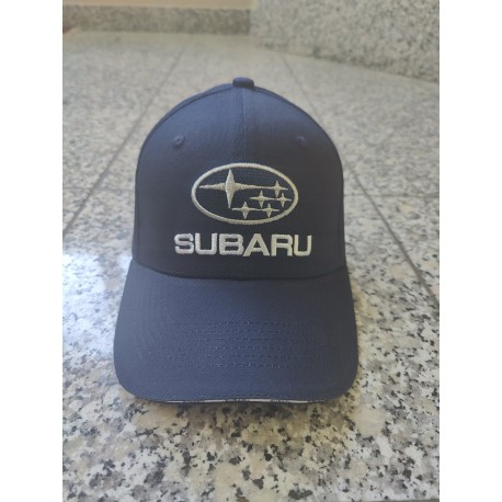 Subaru Cap Vorderseite aus 100 % Baumwolle in dunkelblauem Design