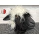 Lustige Tiermaske für Erwachsene inspiriert vom Walliser Schwarznasenschaf